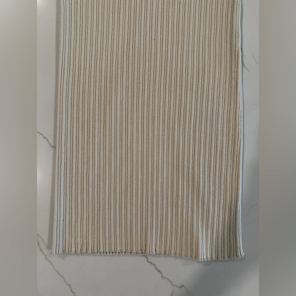Berksha Cream Sleeveless Bodycon Dress - Picture 4 of 4